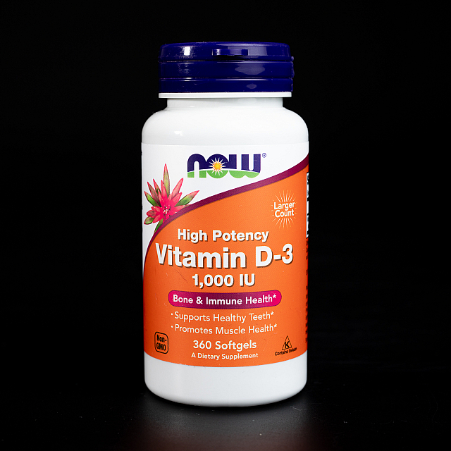 Vitamin D-3 1000 IU (360 softgels)  