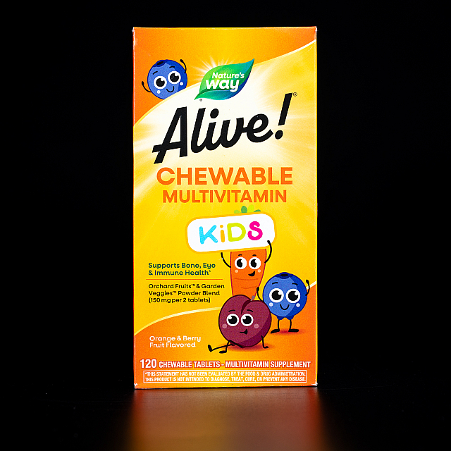 Alive! Kids Chewable Multivitamin (120 chewable tabs) Orange and Berry Fruit